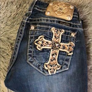 Miss me 25 mid-rise easy boot inseam 31